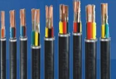 安徽華強(qiáng)電纜召開光伏電纜生產(chǎn)專項(xiàng)會議，聚力新能源賽道發(fā)展